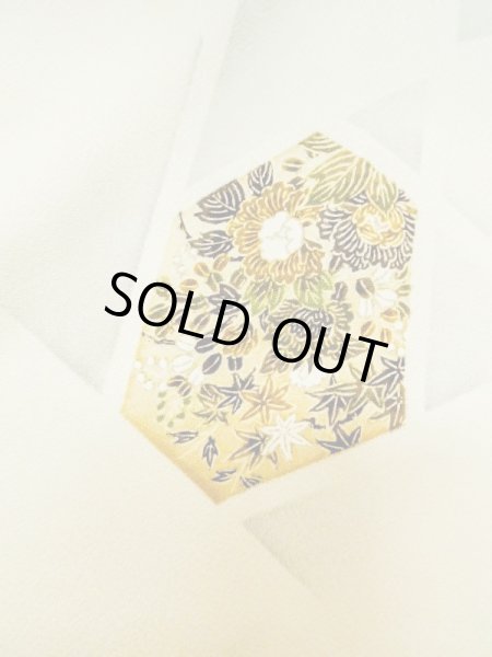 Photo1: M0720E Used Japanese women  Off White KOMON dyed / Silk. Flower,   (Grade C) (1)