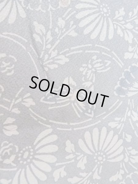 Photo7: M0720N Used Japanese women Pale Gray KOMON dyed / Silk. Flower,   (Grade B) (7)