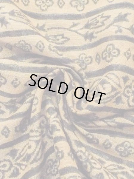 Photo9: M0720Z Used Japanese women Grayish Golden Yellow KOMON dyed / Silk. Flower,   (Grade A) (9)