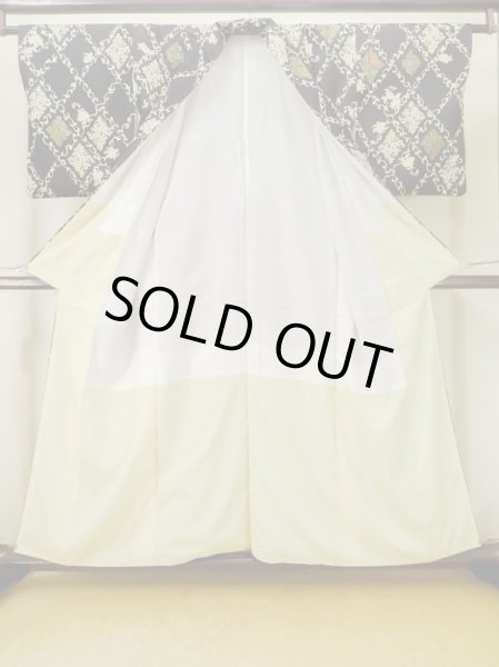 Photo2: M0728F Used Japanese women  Black KOMON dyed / Silk. Flower,   (Grade B) (2)