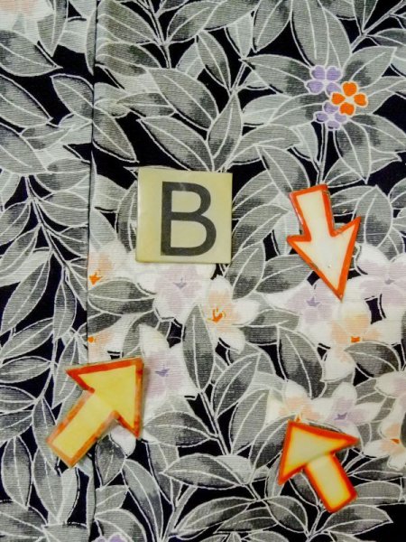 Photo15: M0728G Used Japanese women  Black KOMON dyed / Silk. Flower,   (Grade B) (15)