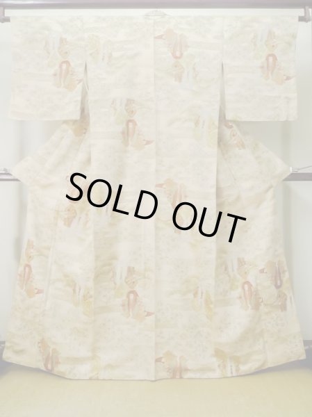 Photo2: Mint M0728H Used Japanese women  Beige KOMON dyed / Silk. Peony, Kabuki motif  (Grade A) (2)