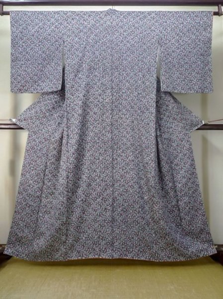 Photo1: Mint M0728R Used Japanese women  Indigo Blue KOMON dyed / Silk. SAKURA cherry blossom,   (Grade A+) (1)