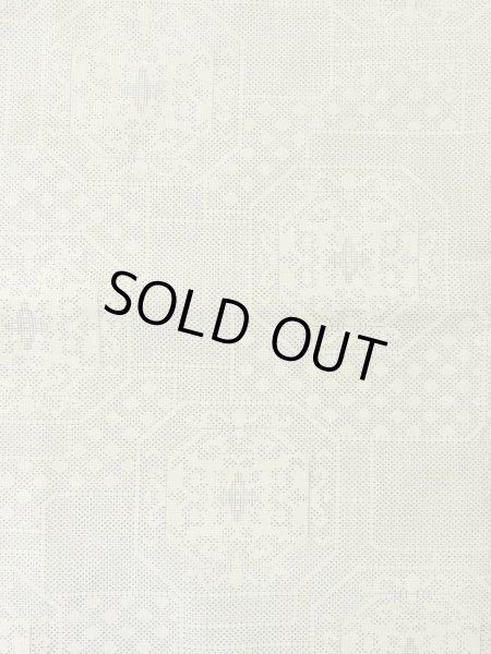 Photo4: M0808B Vintage Japanese women   Ivory OSHIMA-TSUMUGI / Silk. Quadrangle,   (Grade C) (4)