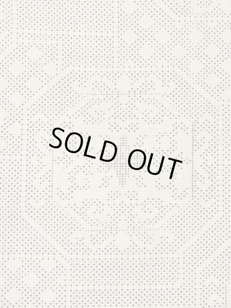 Photo5: M0808B Vintage Japanese women   Ivory OSHIMA-TSUMUGI / Silk. Quadrangle,   (Grade C) (5)