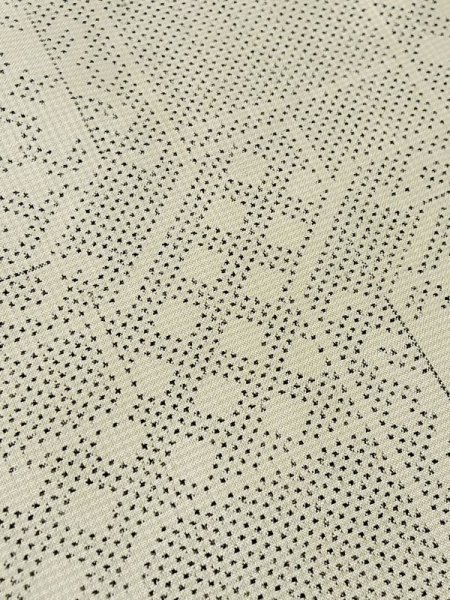 Photo9: M0808B Vintage Japanese women   Ivory OSHIMA-TSUMUGI / Silk. Quadrangle,   (Grade C) (9)