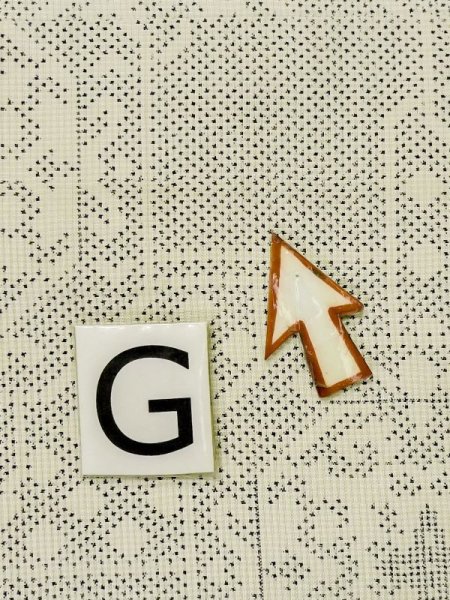 Photo20: M0808B Vintage Japanese women   Ivory OSHIMA-TSUMUGI / Silk. Quadrangle,   (Grade C) (20)