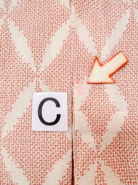 Photo14: M0808U Vintage Japanese women   Off White OJIYACHIJIMI / Linen. Crossed circles,   (Grade C) (14)