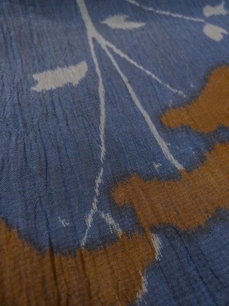 Photo10: M0808W Vintage Japanese women   Navy Blue OJIYACHIJIMI / Linen. Flower, Stains and other damages all over.  (Grade D) (10)