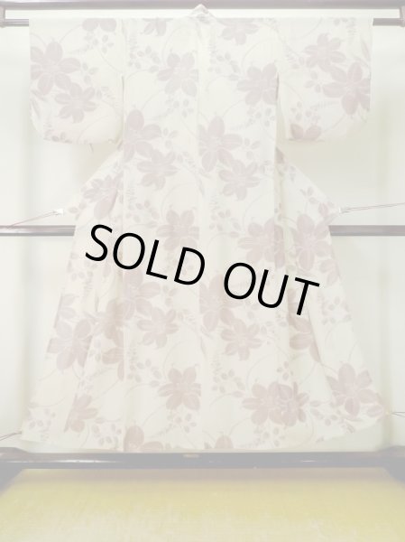 Photo1: M0809B Vintage Japanese women   Beige HITOE unlined / Linen. Flower, Stains and other damages all over. Pattern: lily  (Grade D) (1)