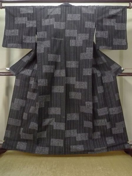 Photo1: M0819A Used Japanese women   Black HITOE unlined / Wool. Stripes,   (Grade C) (1)