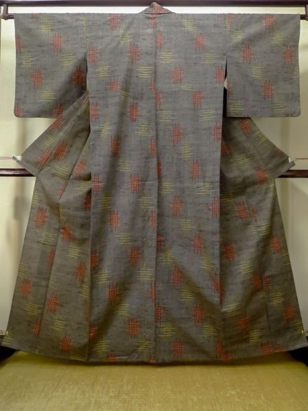 Photo1: M0819B Used Japanese women Dark  Gray HITOE unlined / Wool. Abstract pattern   (Grade C) (1)