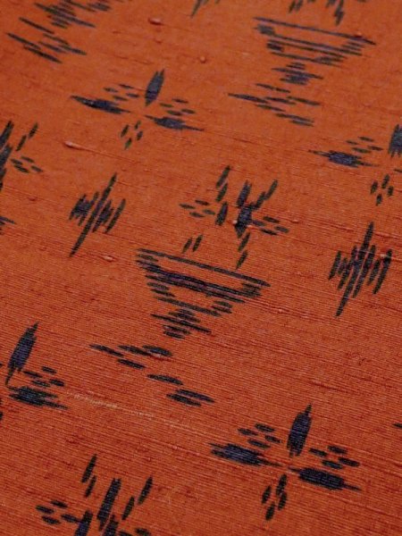 Photo7: M0829C Vintage Japanese women   Vermilion MICHIYUKI outer coat / Silk. Abstract pattern   (Grade C) (7)