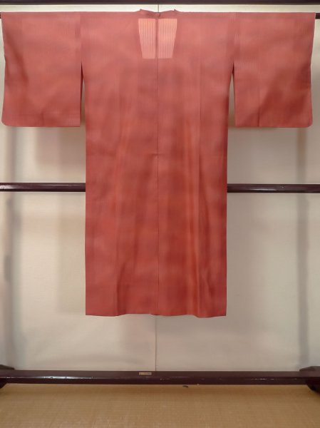 Photo2: M0829M Vintage Japanese women  Grayish Coral MICHIYUKI outer coat / Synthetic. Stripes,   (Grade D) (2)