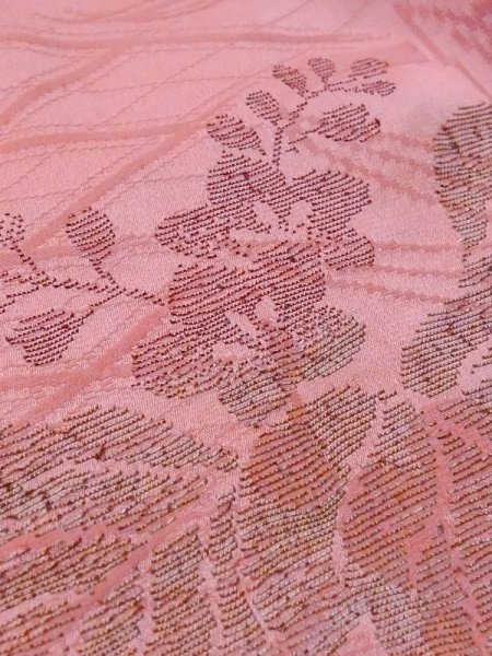 Photo10: M0907I Antique Japanese women   Pink HAORI short jacket / Silk. KIRI paulownia Based woven pattern: Bamboo leaf, Lozenges pattern  (Grade C) (10)