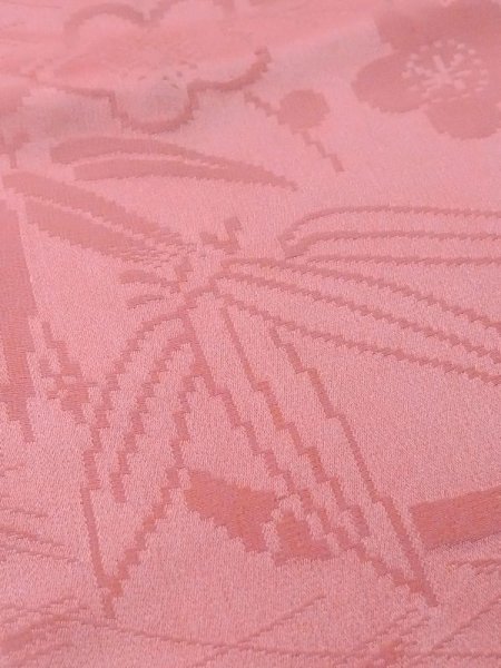 Photo11: M0907I Antique Japanese women   Pink HAORI short jacket / Silk. KIRI paulownia Based woven pattern: Bamboo leaf, Lozenges pattern  (Grade C) (11)