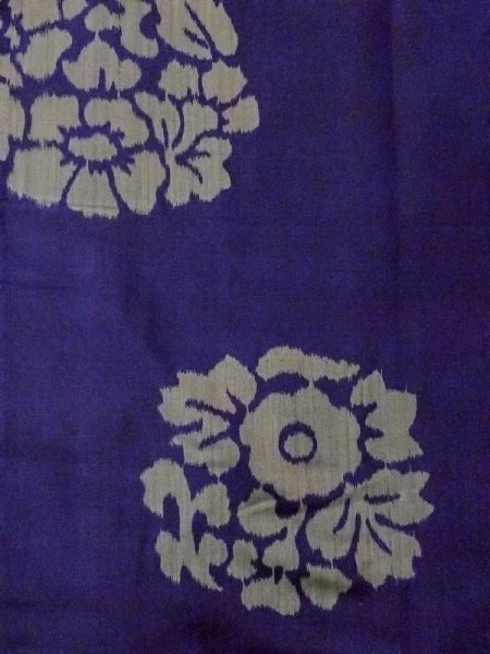 Photo4: M0907M Antique Japanese women  Dark Purple HAORI short jacket / Silk. Flower,   (Grade C) (4)