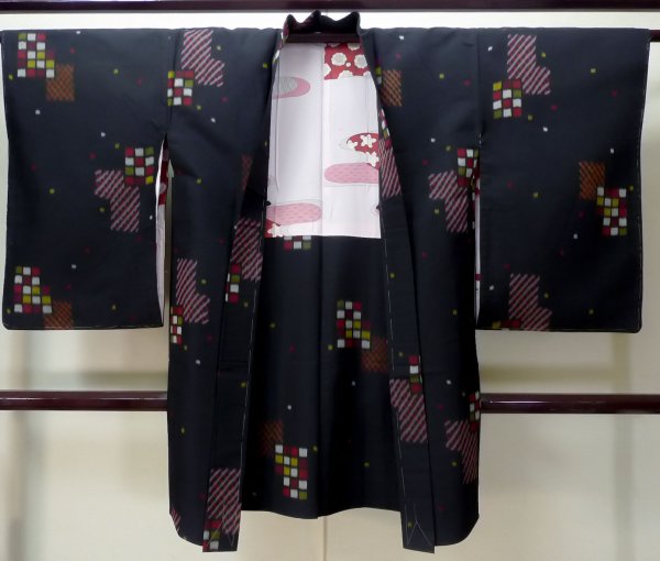 Photo1: M0907P Antique Japanese women   Black HAORI short jacket / Silk. Quadrangle,   (Grade D) (1)