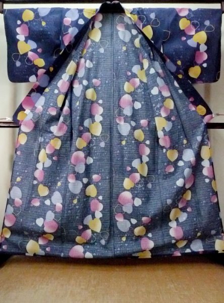 Photo2: M0914D Used Japanese women   Navy Blue YUKATA summer(made in Other than Japan) / Cotton.  Heart, Hello Kitty pattern  (Grade C) (2)