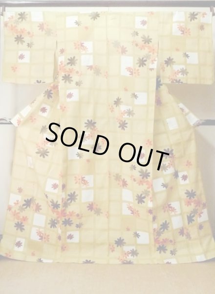 Photo1: M0914G Used Japanese women   Yellow YUKATA summer(made in Other than Japan) / Cotton. Flower,   (Grade D) (1)