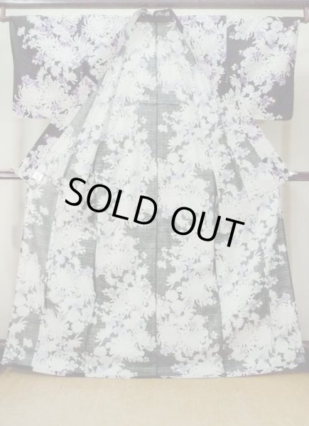 Photo2: M0914I Used Japanese women   Black YUKATA summer(made in Other than Japan) / Cotton. Chrysanthemum, Fringed pink ｐattern  (Grade A) (2)