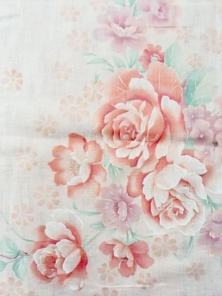 Photo4: M0914O Used Japanese women Pale Light Coral YUKATA summer(made in Other than Japan) / Cotton/hemp Flower,   (Grade A) (4)
