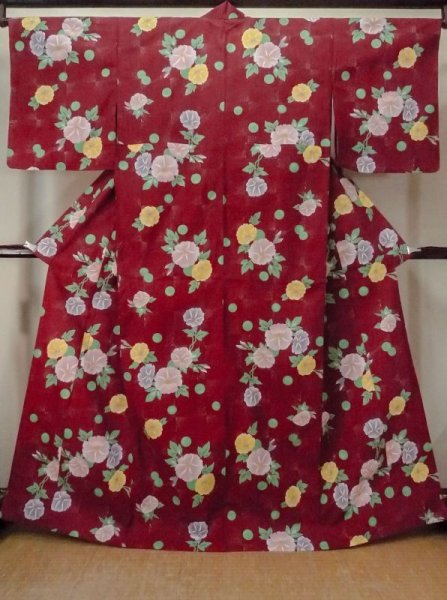 Photo1: M0915D Used Japanese women   Dark Red YUKATA summer(made in Other than Japan) / Cotton. Circle, Morning glory pattern  (Grade D) (1)