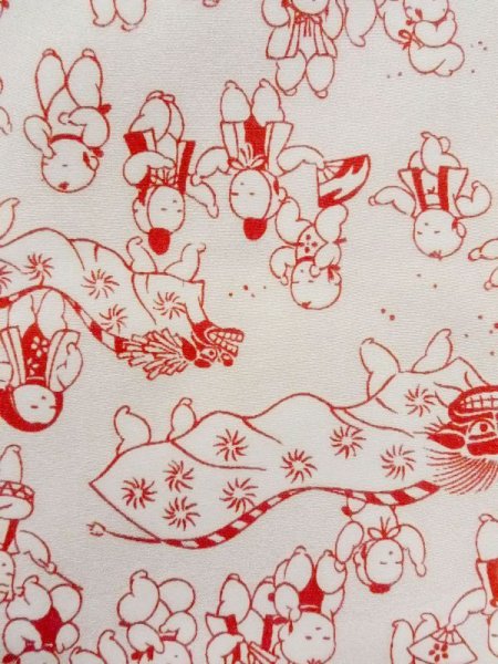 Photo8: M0922B Antique Japanese women   Ivory JUBAN undergarment / Silk. Flower,   (Grade C) (8)