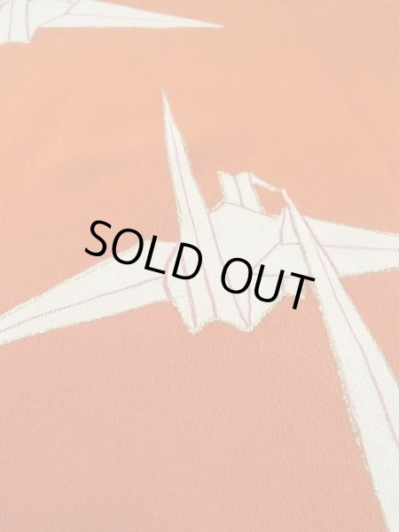 Photo8: M0922E Antique Japanese women   Red JUBAN undergarment / Silk. Crane Paper crane pattern  (Grade B) (8)