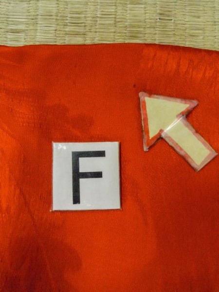 Photo19: M0922J Antique Japanese women   Orange JUBAN undergarment / Silk. Chrysanthemum,   (Grade D) (19)