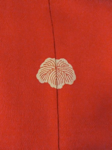 Photo6: M0922K Antique Japanese women   Red JUBAN undergarment / Silk. Bamboo leaf,   (Grade B) (6)