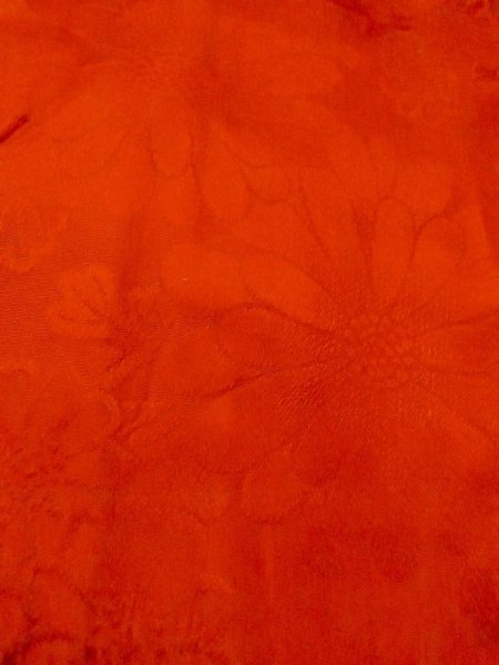 Photo12: M0922M Antique Japanese women   Red JUBAN undergarment / Silk. Chrysanthemum, Stains/Soils all over. There is an impression from use.  (Grade D) (12)