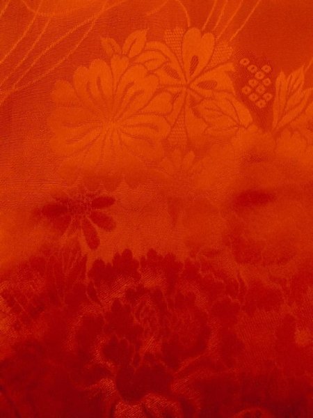 Photo6: M0922N Antique Japanese women   Vermilion JUBAN undergarment / Silk. Flower, There is an impression from use.  (Grade D) (6)