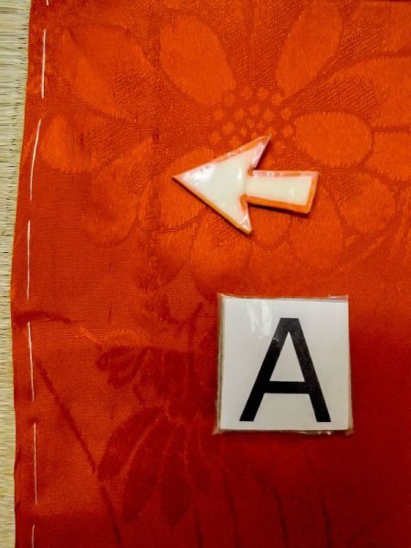 Photo14: M0922N Antique Japanese women   Vermilion JUBAN undergarment / Silk. Flower, There is an impression from use.  (Grade D) (14)