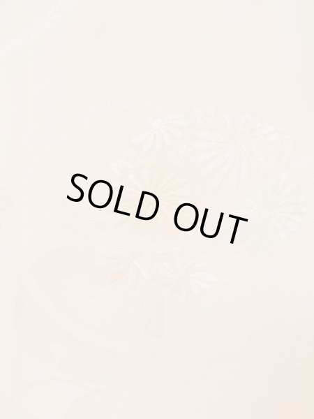 Photo6: M1003A Vintage Japanese women  Pale Coral JUBAN undergarment / Silk. Gradation Lining is attached on sleeves. Based woven pattern: Bells, Japanese traditional handball  (Grade B) (6)