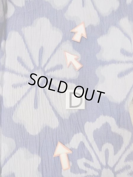 Photo17: M1010H Vintage Japanese women   Indigo Blue OJIYACHIJIMI / Linen. Flower There is an impression from use.  (Grade D) (17)