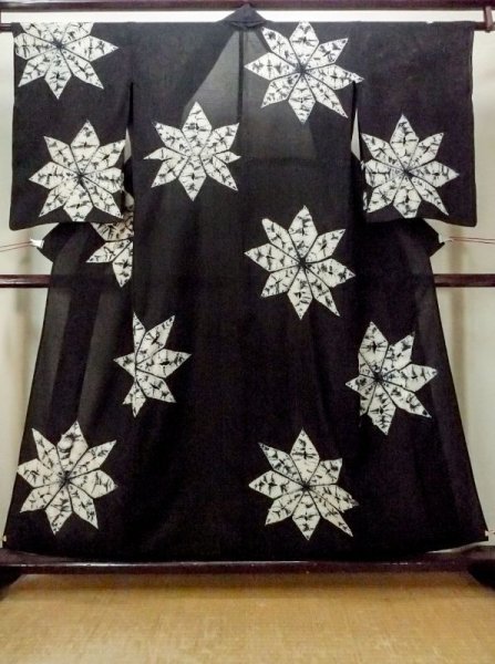 Photo1: M1010J Antique Japanese women   Black Summer / Silk. Flower   (Grade B) (1)