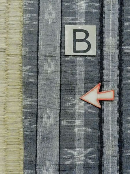 Photo13: M1025Y Vintage Japanese women Pale Grayish Navy Blue HITOE unlined / Silk. Stripes, There is an impression from use.  (Grade C) (13)