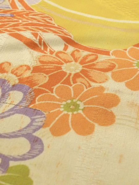 Photo10: M1108B Antique Japanese women  Vivid Purple Kids / Silk. Peony, Discolored all over. Aging deterioration. There is an impression from use. More damages.  (Grade D) (10)