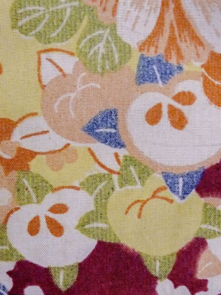 Photo7: M1108E Antique Japanese women Vivid Reddish Purple JUBAN undergarment / Silk. Peony, Aging deterioration. There is an impression from use. Japanese traditonal ball pattern  (Grade C) (7)