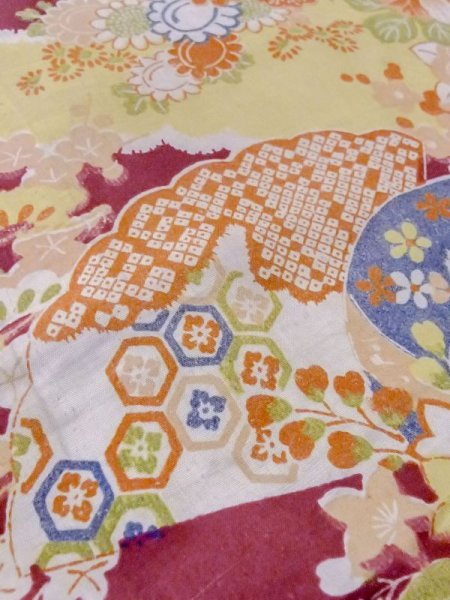 Photo9: M1108E Antique Japanese women Vivid Reddish Purple JUBAN undergarment / Silk. Peony, Aging deterioration. There is an impression from use. Japanese traditonal ball pattern  (Grade C) (9)