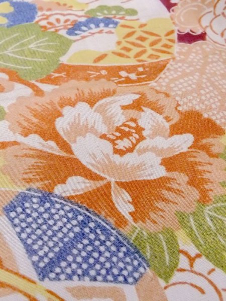 Photo11: M1108E Antique Japanese women Vivid Reddish Purple JUBAN undergarment / Silk. Peony, Aging deterioration. There is an impression from use. Japanese traditonal ball pattern  (Grade C) (11)