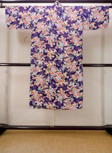 Photo2: M1108F Antique Japanese women  Vivid Purple JUBAN undergarment / Silk. Peony, folding fan pattern  (Grade C) (2)