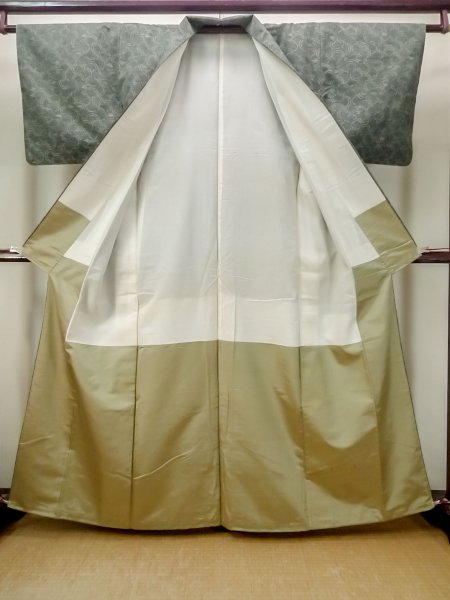 Photo2: Mint M1108U Vintage Japanese women  Grayish Green TSUMUGI pongee / Silk. Wave   (Grade A) (2)