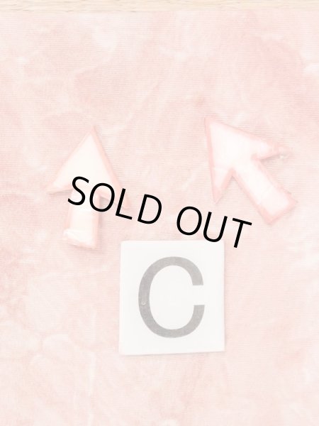 Photo14: M1121A Vintage Japanese women  Grayish Coral HAORI short jacket / Silk. Gradation,   (Grade C) (14)