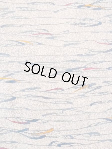 Photo3: M1121L Vintage Japanese women   Beige HAORI short jacket / Silk. Abstract pattern   (Grade B) (3)