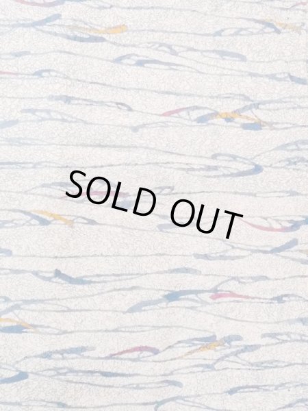 Photo4: M1121L Vintage Japanese women   Beige HAORI short jacket / Silk. Abstract pattern   (Grade B) (4)