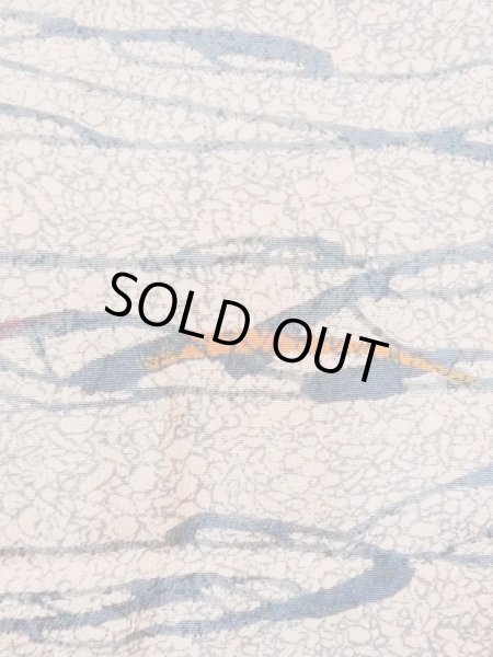 Photo6: M1121L Vintage Japanese women   Beige HAORI short jacket / Silk. Abstract pattern   (Grade B) (6)