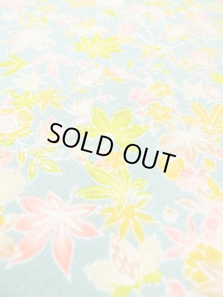 Photo9: Mint M1121O Vintage Japanese women   Multi Color HAORI short jacket / Silk. Flower,   (Grade A) (9)