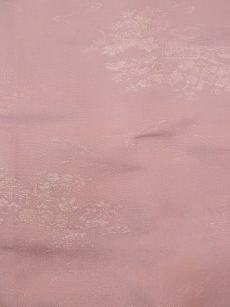 Photo4: M1121W Vintage Japanese women  Grayish Pink HAORI short jacket / Silk. Chrysanthemum,   (Grade B) (4)